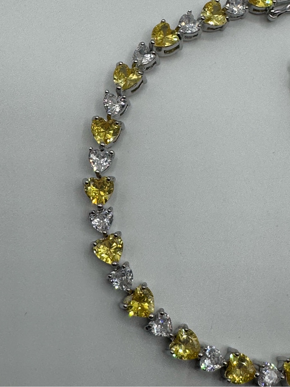 18k 12.5ct Canary Heart Tennis Bracelet - Picture 3 of 12
